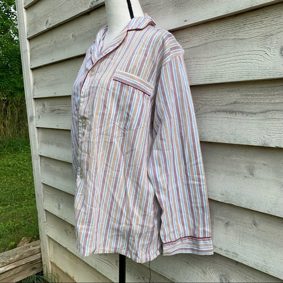 True Vintage 70s Pinstriped Button Down Long Sleeve Collared V-Neck Pajama Shirt - Picture 3 of 16